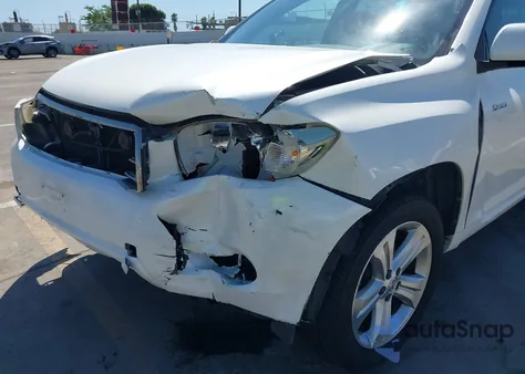 2008 Toyota Highlander Sport z USA, uszkodzony, nr VIN JTEDS43AX82018573